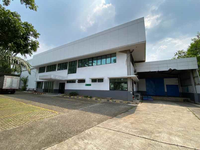 disewakan ruko gudang kantor delta silicon lippo cikarang