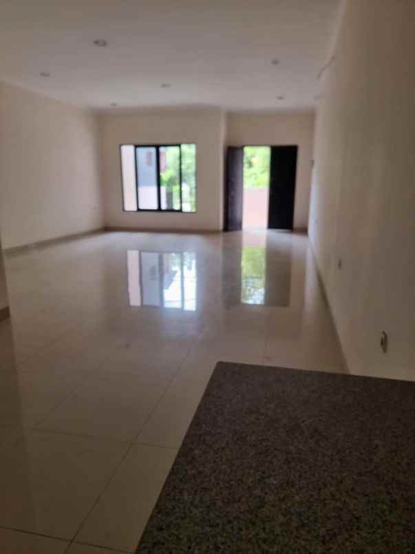 disewakan rumah kelapa gading