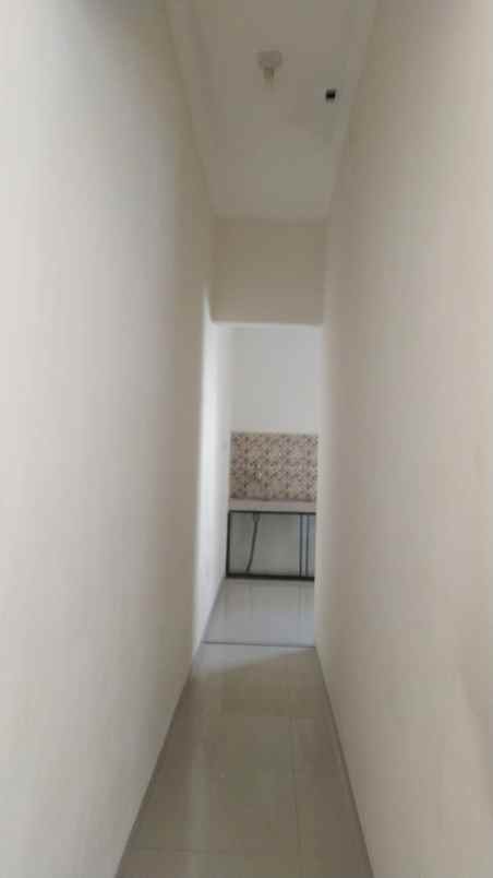 disewakan rumah manyar tompotika