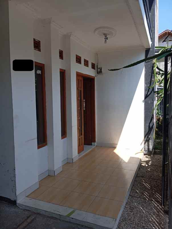 disewakan rumah padasuka