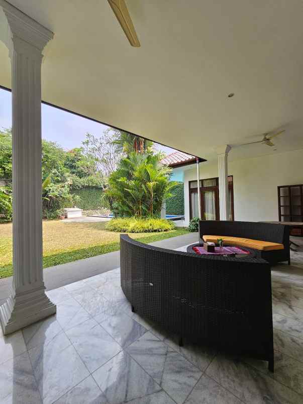 disewakan rumah pejaten barat 1 komplek