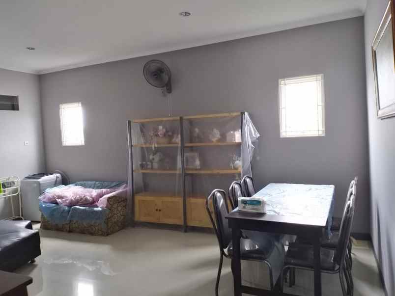 disewakan rumah tambak cemandi banjar