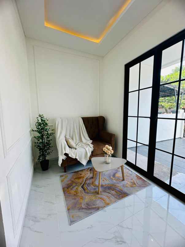 for sale brand new house klasik modern di nusaloka bsd