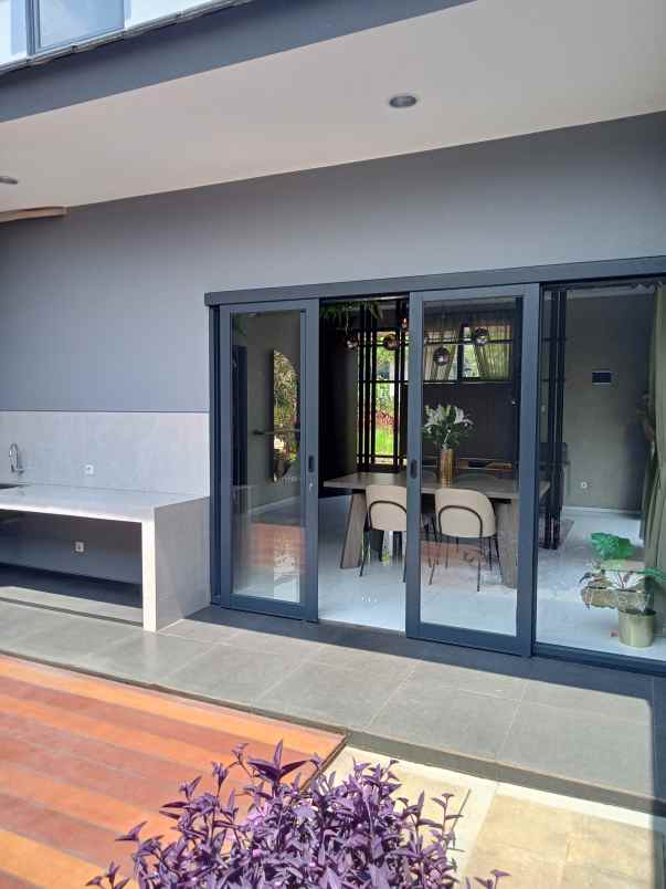 hunian eksklusif premium sawangan