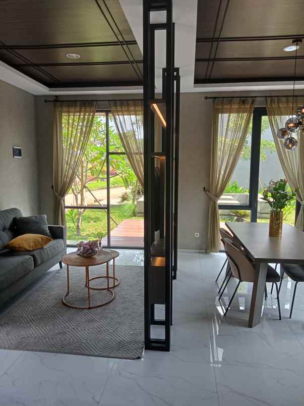 hunian eksklusif premium sawangan