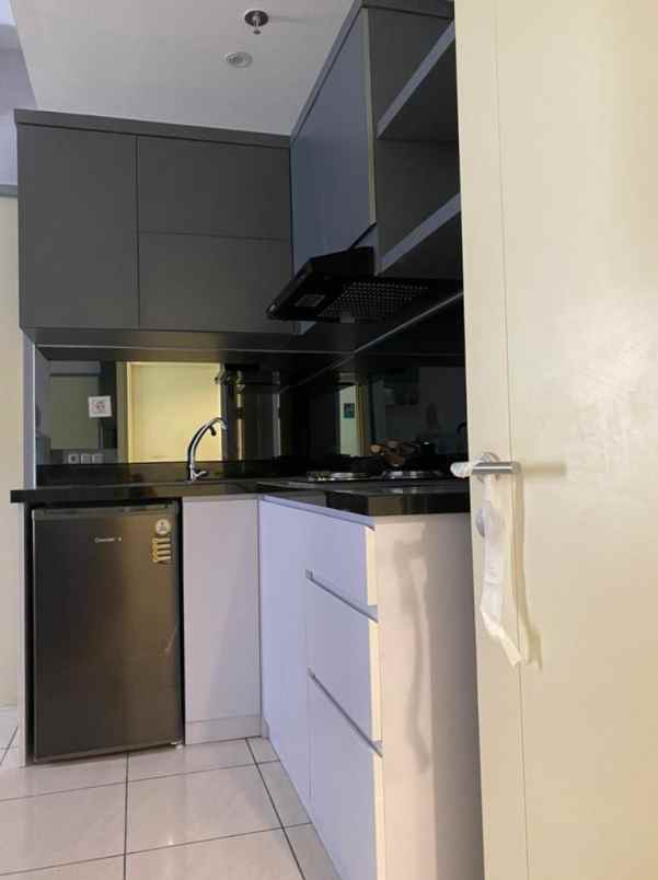 jual apartemen m town sdh lengkap tinggal bawah baju