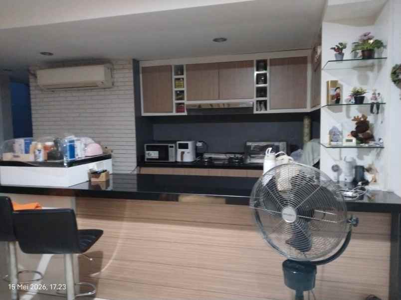 jual murah rumah graha family surabaya barat