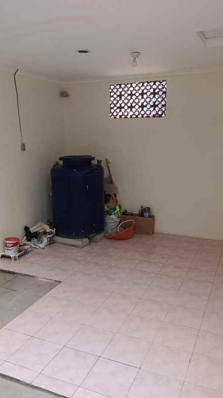 jual rumah baru renovasi di tebet jakarta selatan