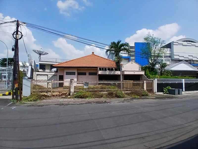 jual rumah hitung tanah di kupang indah i surabaya