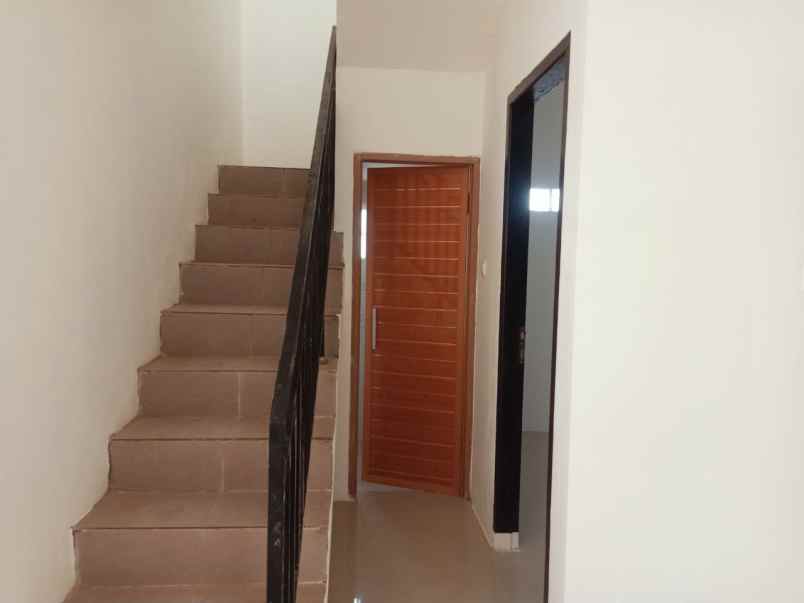 jual rumah pondok kopi shm