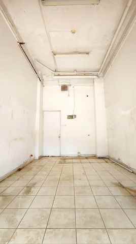 kios apartemen taman semanan 15 m2