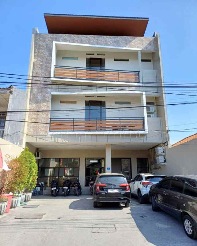 kost di dukuh kupang dekat uwks ciputra world surabaya