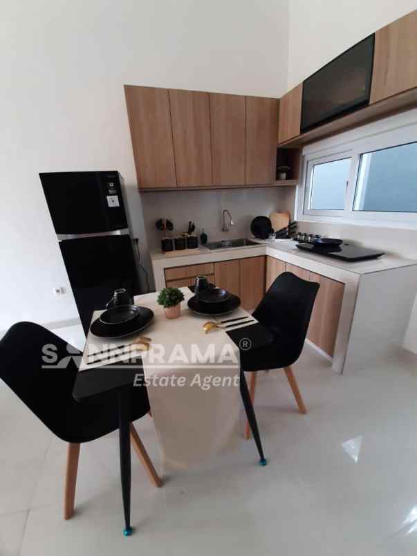 perumahan baru modern di jalan raya parung bogor