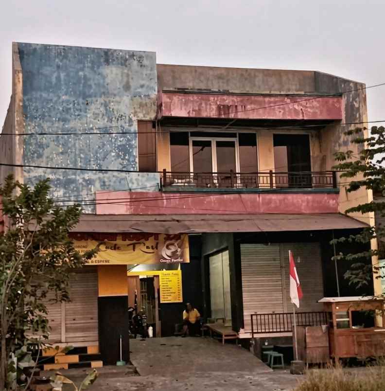 ruko 2 lantai kota baru driyorejo gresik
