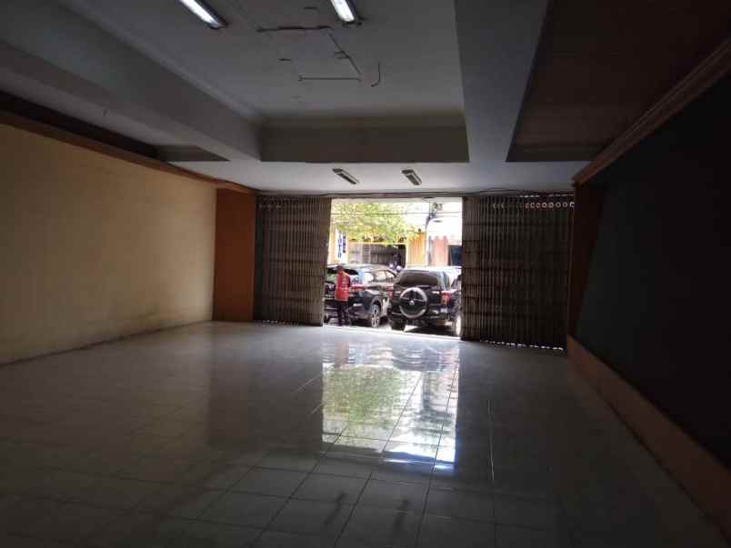 ruko disewakan jalan baliwerti bubutan surabaya pusat