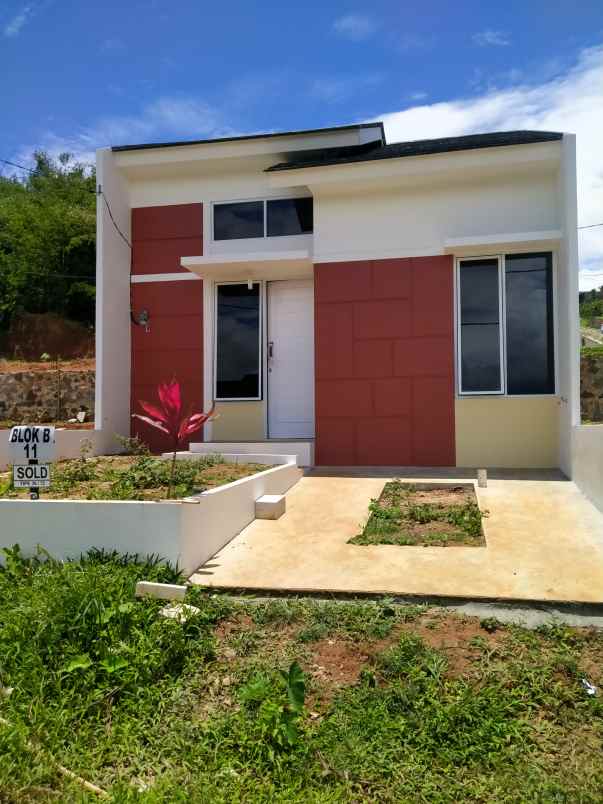 rumah amd kuripan cibentang