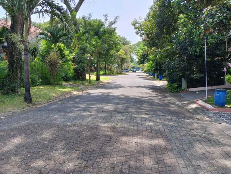 rumah bagus siap huni graha padma semarang barat