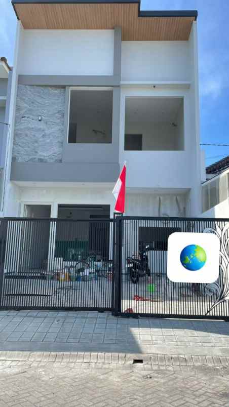 rumah baru gress araya row jalan 2 mobil lebih