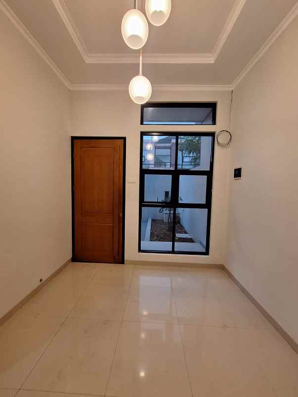 rumah baru renovasi di pondok kelapa jaktim