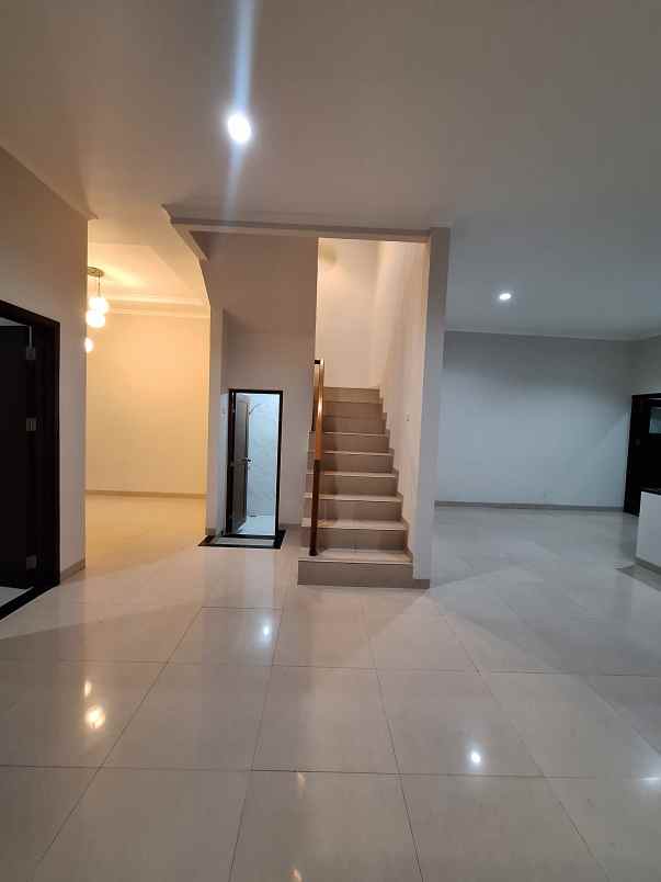 rumah baru renovasi di pondok kelapa jaktim