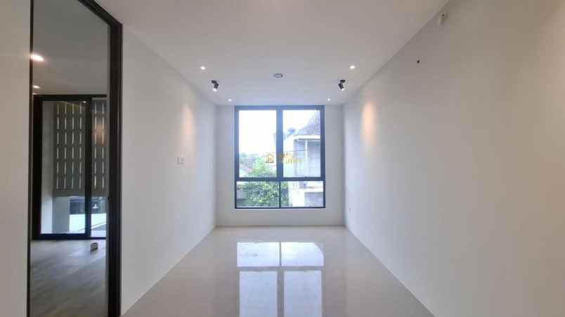 rumah baru siap huni di area premium jogja utara