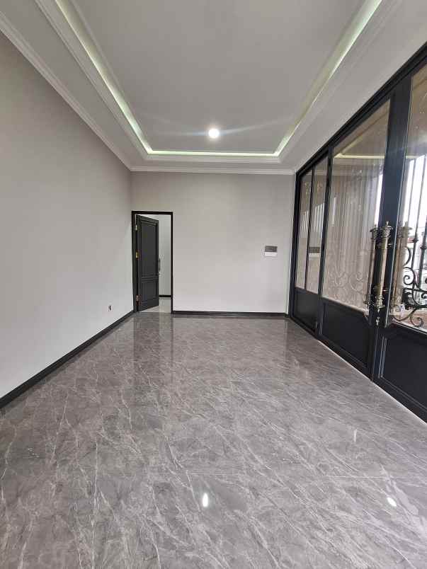 rumah baru siap huni di cempaka putih jakpus