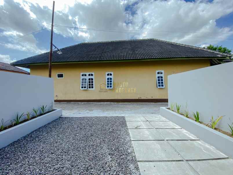 rumah cantik dalam cluster di purwomartani sleman