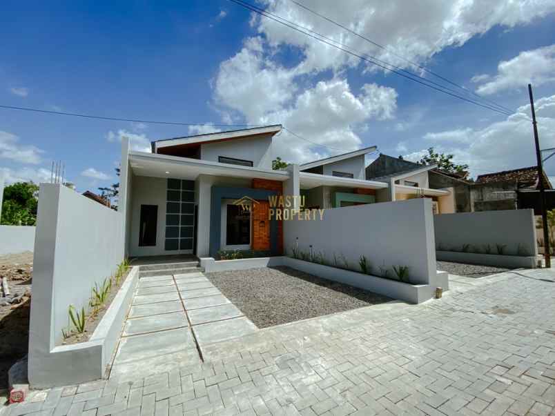 rumah cantik dalam cluster di purwomartani sleman