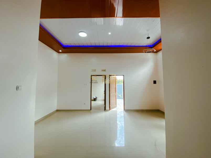 rumah cantik murah hanya 3 menit ke smp sma 1 ngemplak