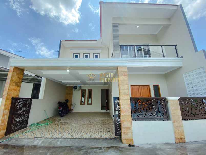 rumah cantik semi furnish siap huni di purwomartani