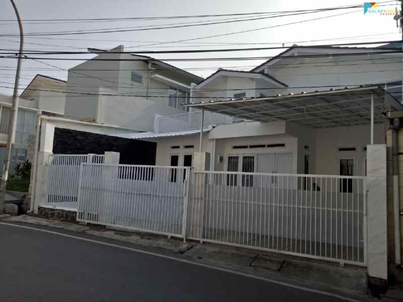 rumah cigadung raya bandung