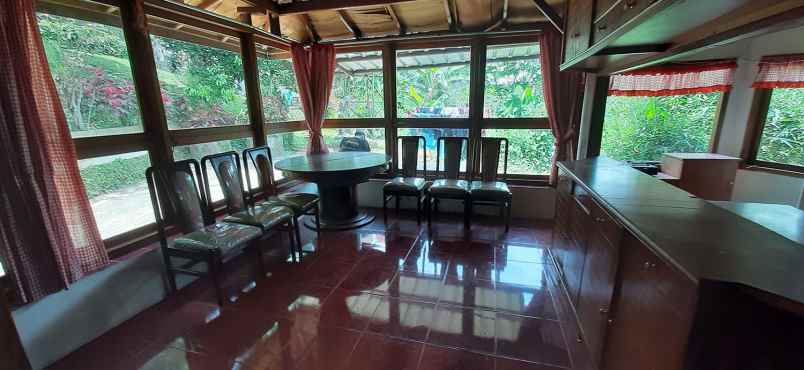 rumah cigadung timur