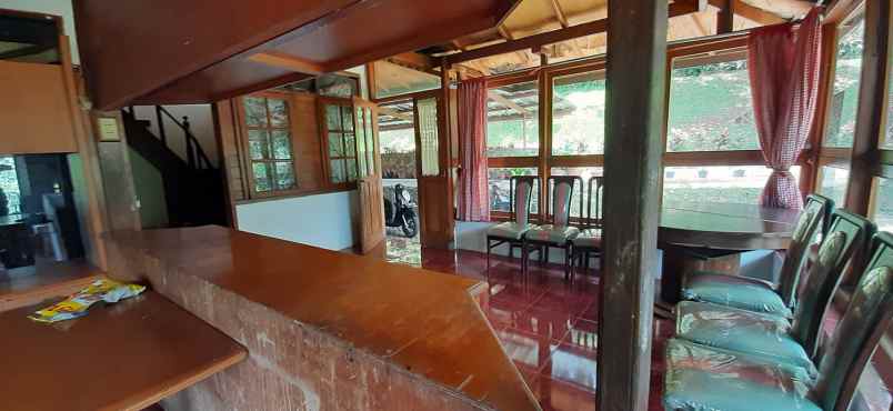 rumah cigadung timur