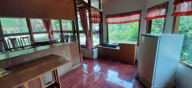 rumah cigadung timur