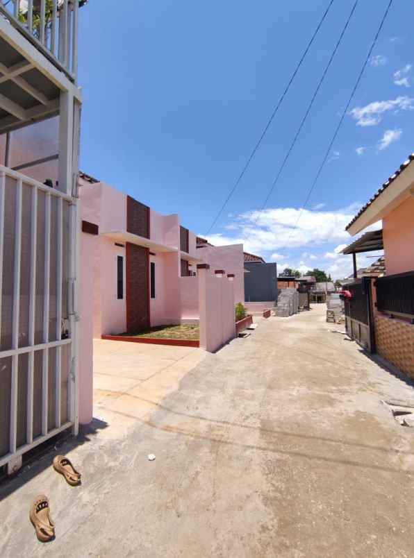 rumah cipayung depok