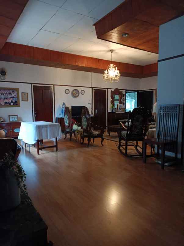 rumah classic murah mainroad ir h juanda dago coblong