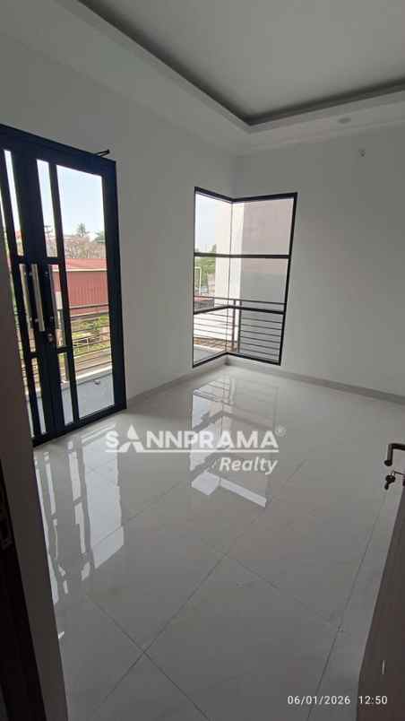 rumah cluster siap huni dekat kampus ui depok