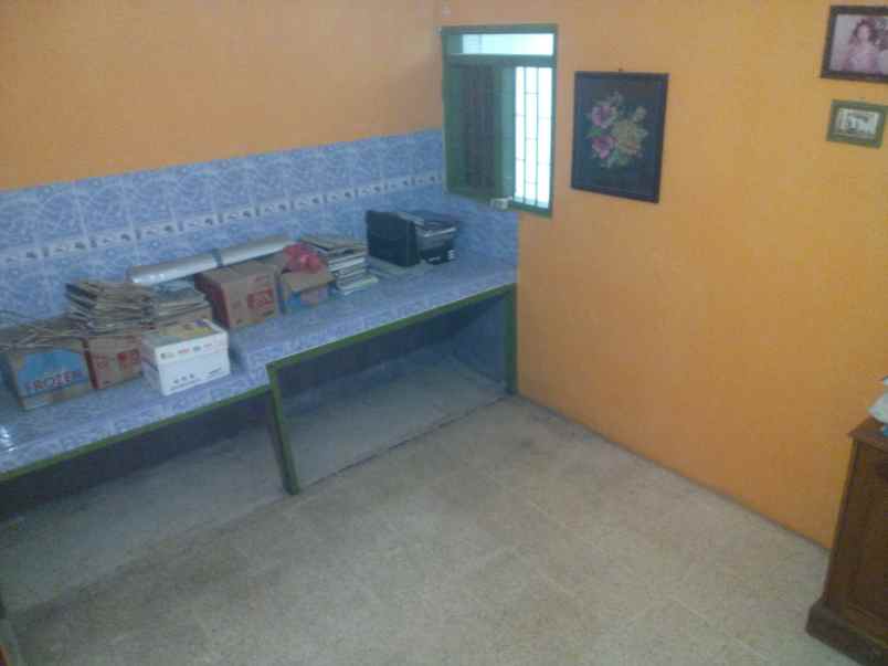 rumah daerah purut dekat kampus