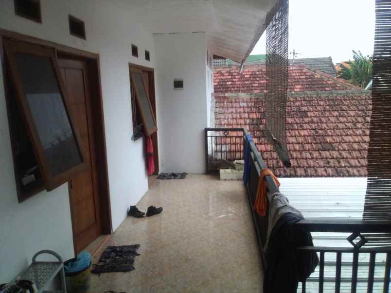 rumah daerah purut dekat kampus