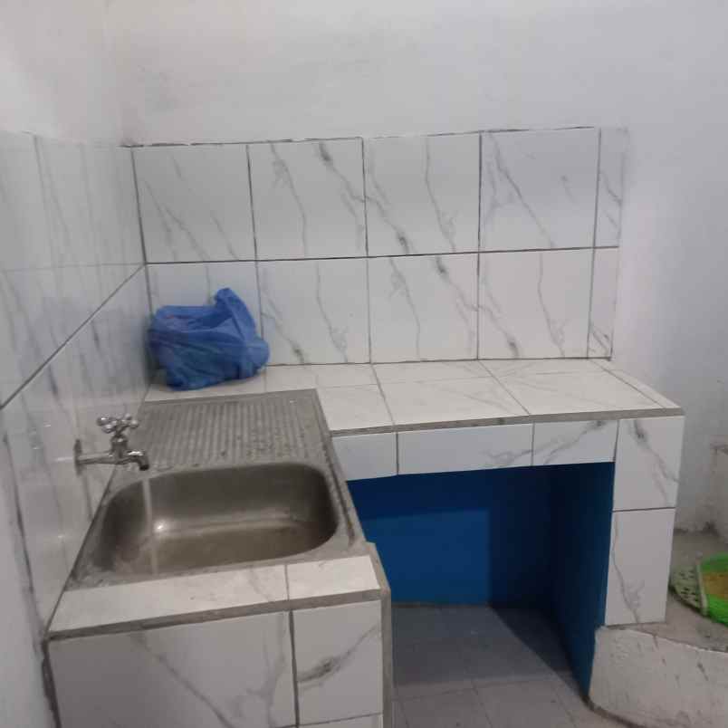 rumah dalam gang daerah rawasari jakarta pusat