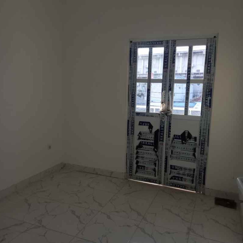 rumah dalam gang daerah rawasari jakarta pusat