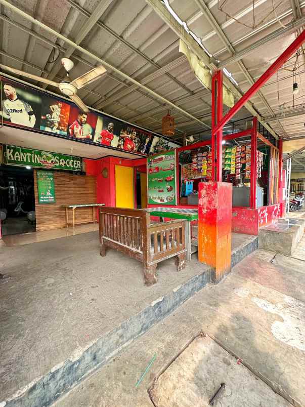 rumah dan tempat usaha di kranji bekasi barat