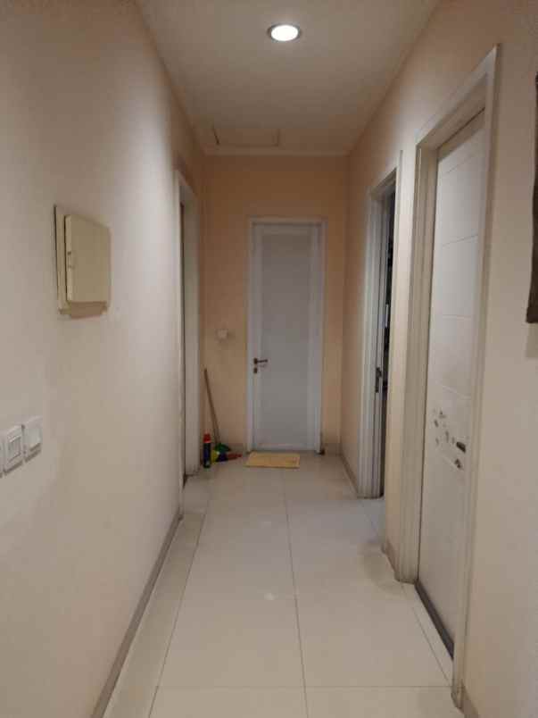 rumah dekat mall cluster magnolia summarecon bekasi