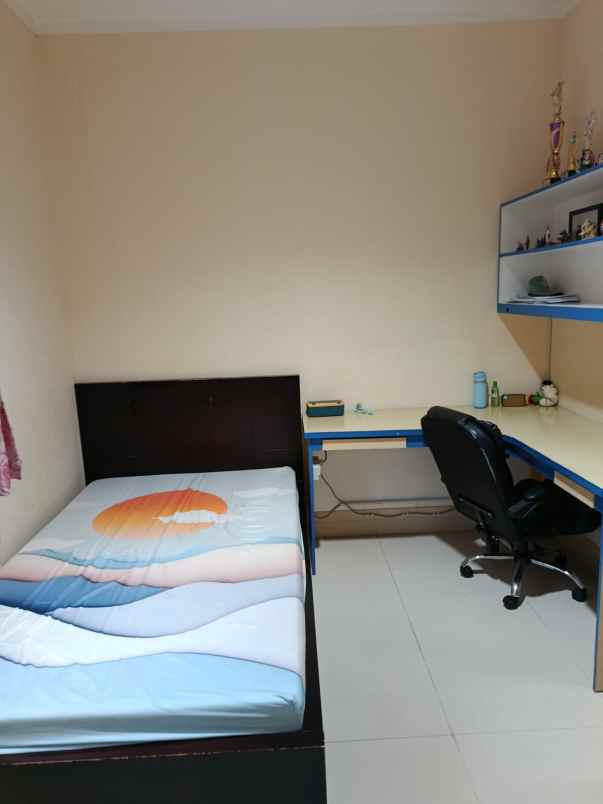 rumah dekat mall cluster magnolia summarecon bekasi