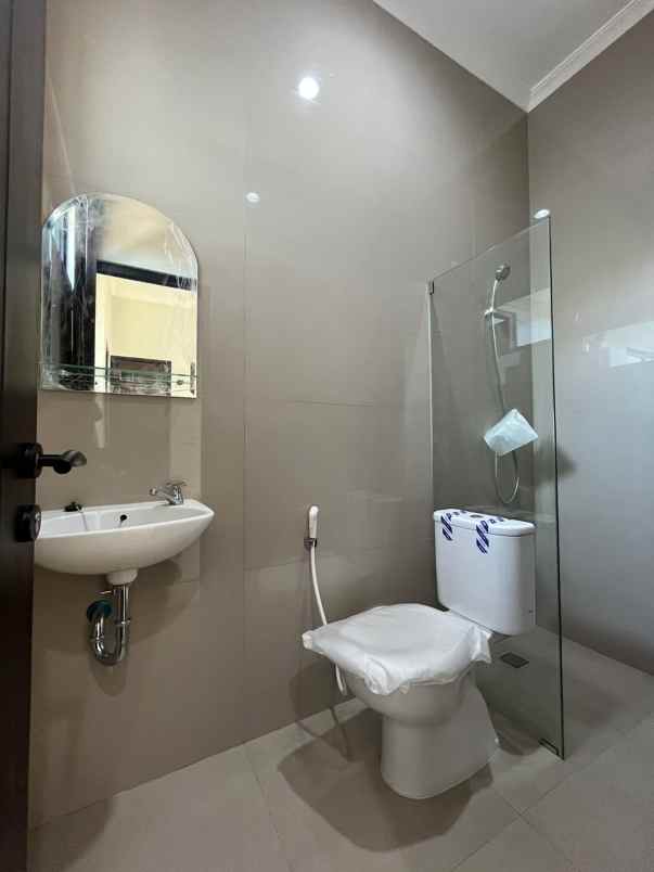 rumah di ciater serpong mewah dan elegan dekat tol bsd