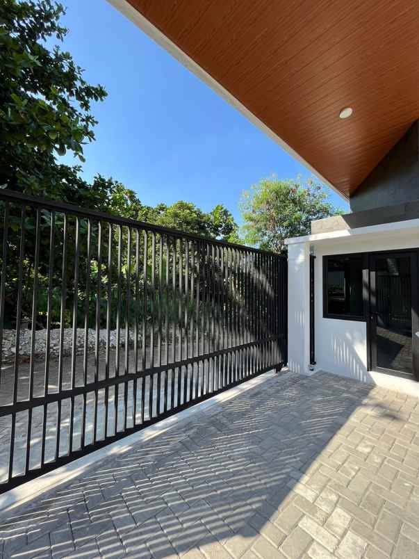 rumah di ciater serpong mewah dan elegan dekat tol bsd