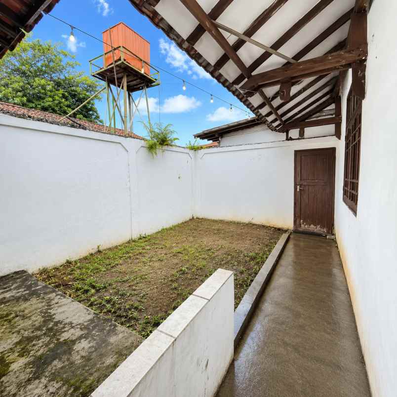 rumah disewakan di cipete selatan