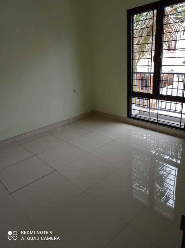 rumah gading griya lestari