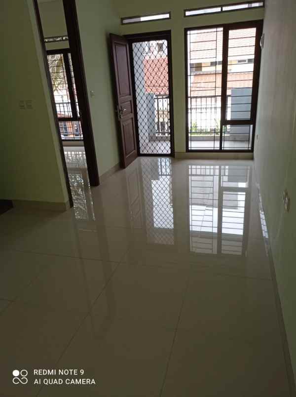 rumah gading griya lestari