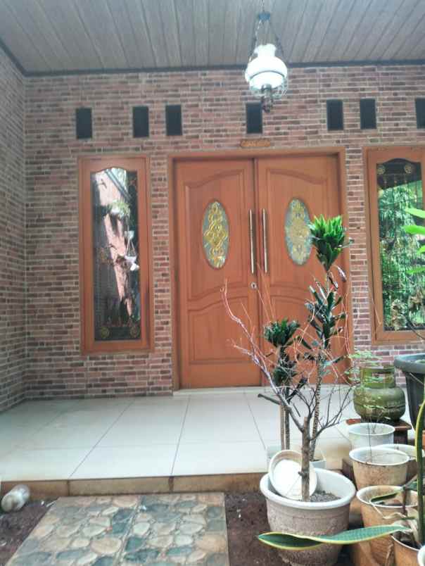 rumah hook di perumahan duta bumi kota bekasi